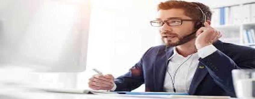 چرا مشاوره تلفنی برای افراد شاغل مناسب‌تر است؟